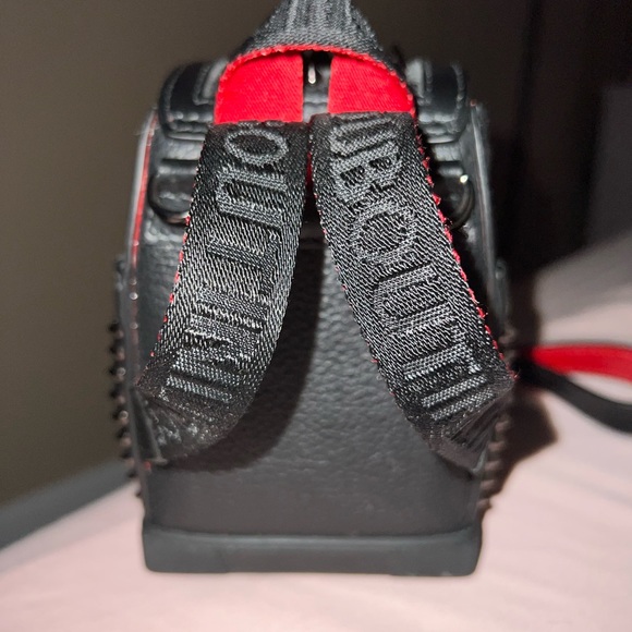 Christian Louboutin Explorafunk keyring bag 
Keyring, leather and spikes - Picture 4 of 6